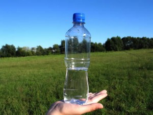 plastic-water-bottle-danger