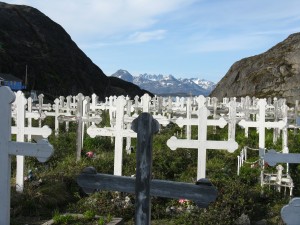 The Maniitsoq cemetery