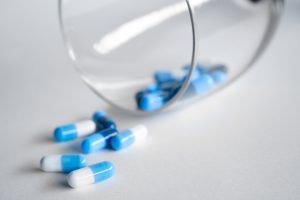 addiction-antibiotic-capsules-360622